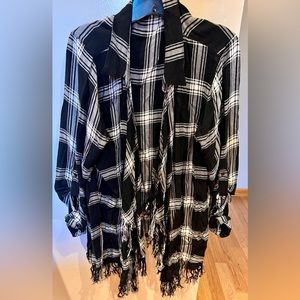 Buckle - Sandy & Sid Black and White Plaid Fashion Top Size X-Large EUC
